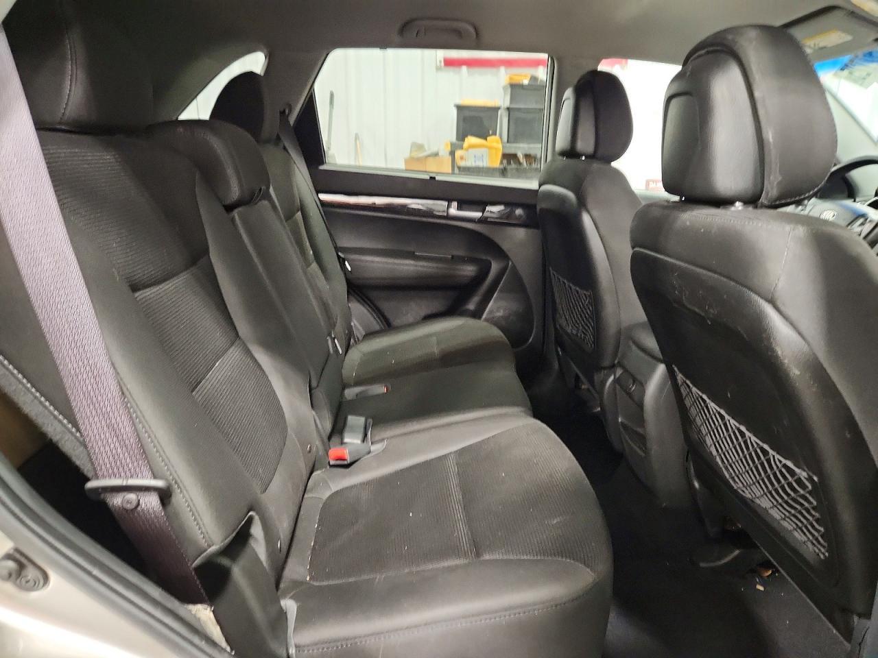 2014 KIA SORENTO