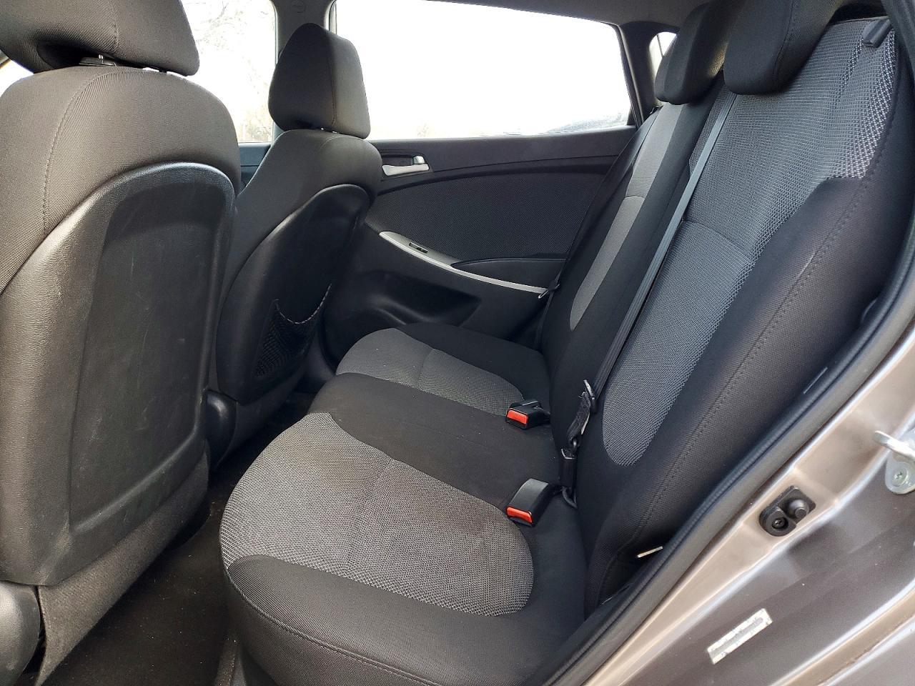 2014 HYUNDAI ACCENT