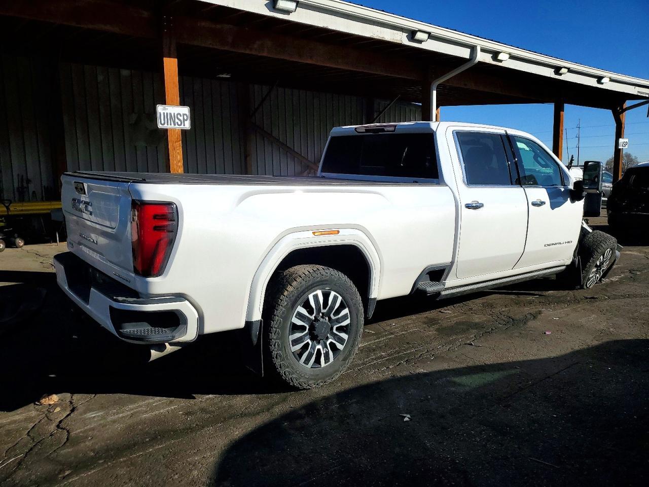 2024 GMC Sierra