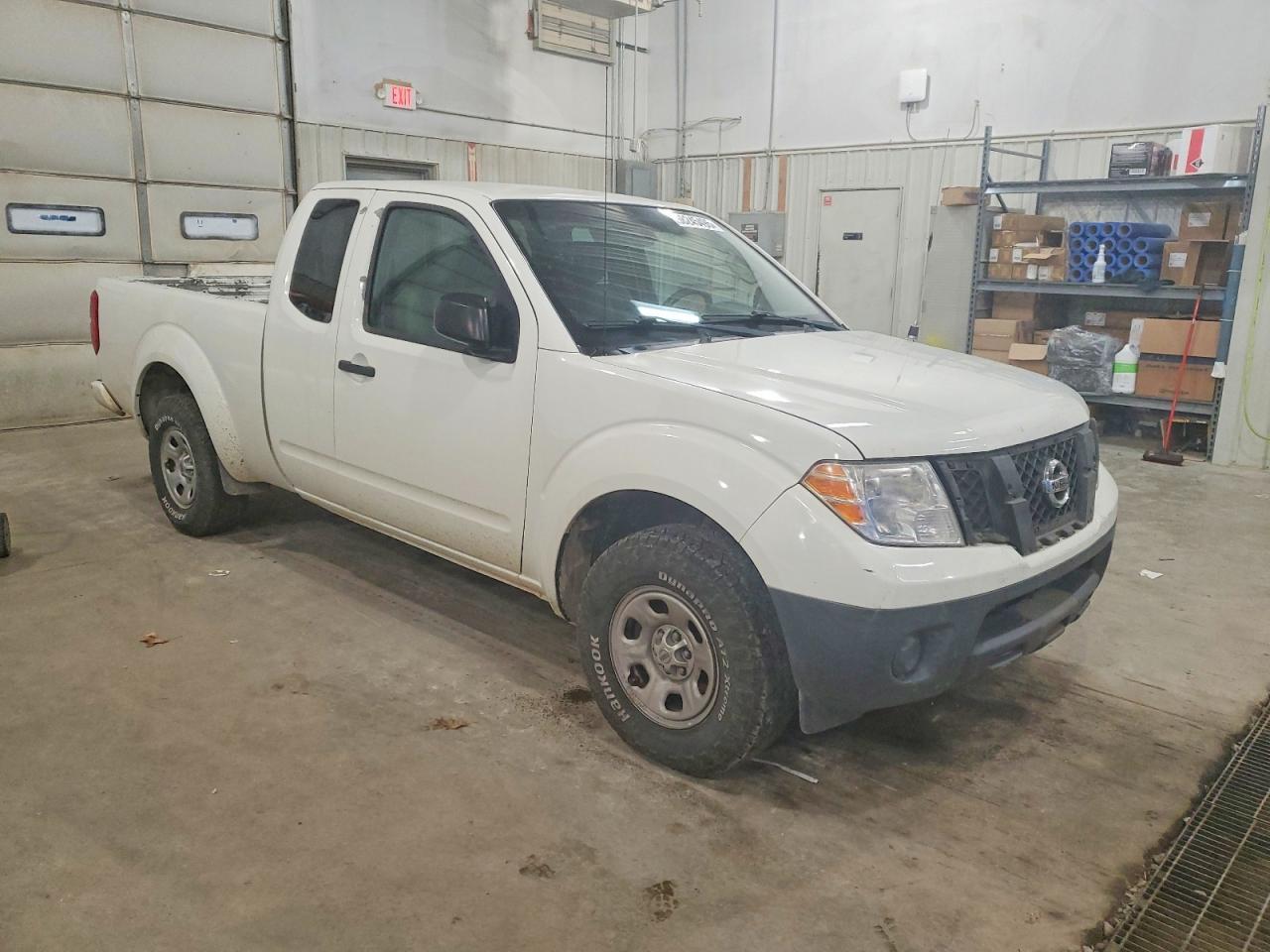 2017 NISSAN Frontier