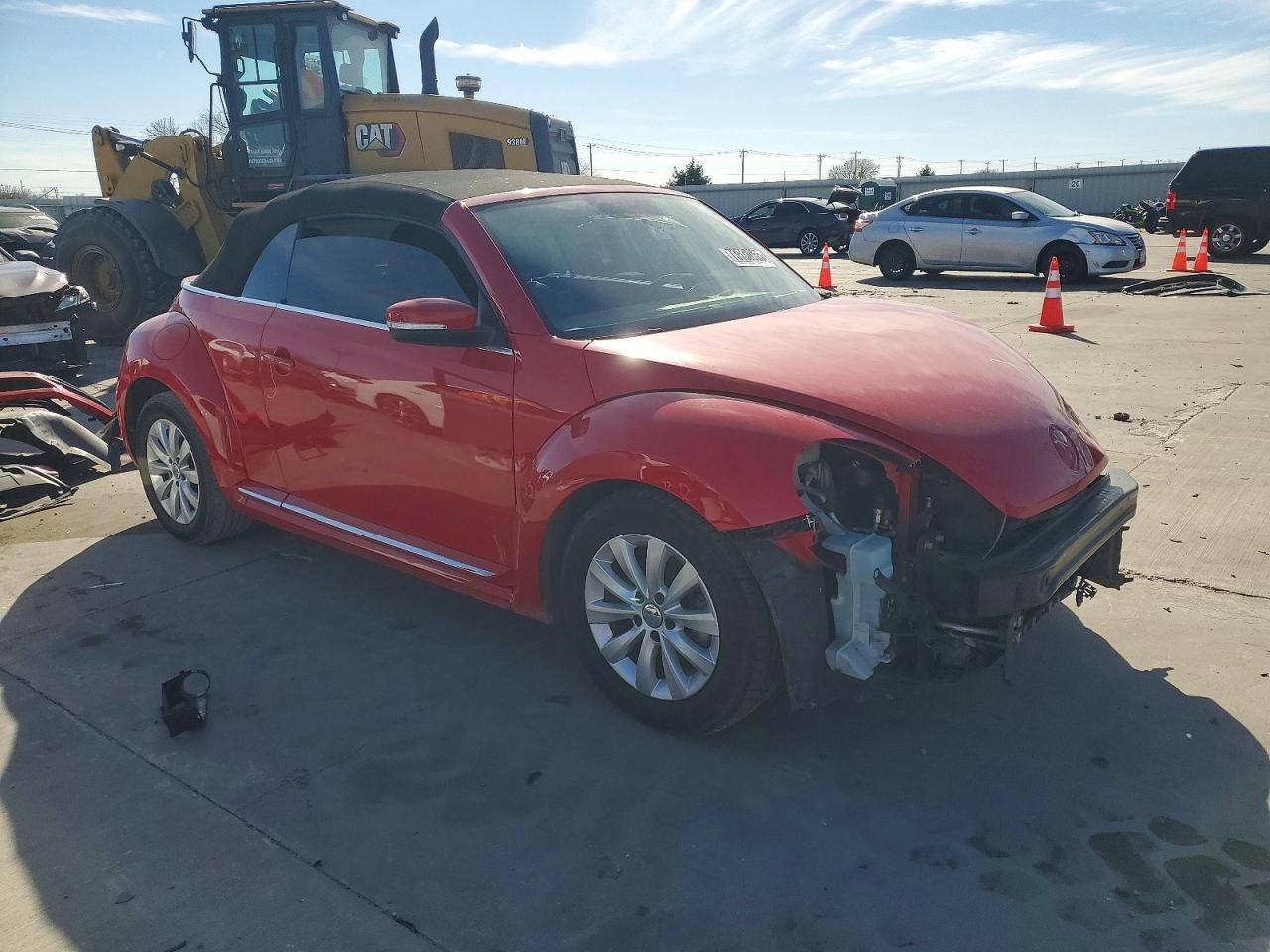 2018 VOLKSWAGEN Beetle