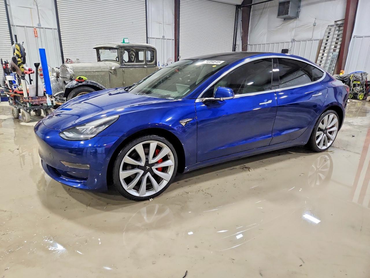2019 TESLA MODEL 3