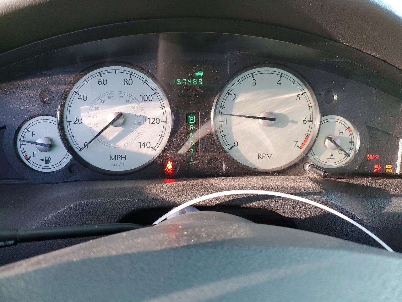 2005 CHRYSLER 300