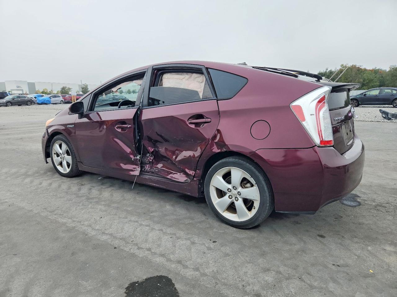 2013 TOYOTA PRIUS