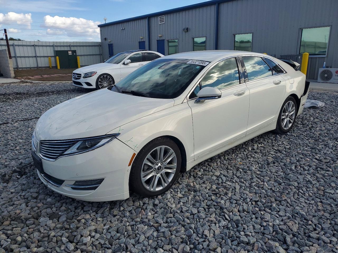 2013 LINCOLN MKZ