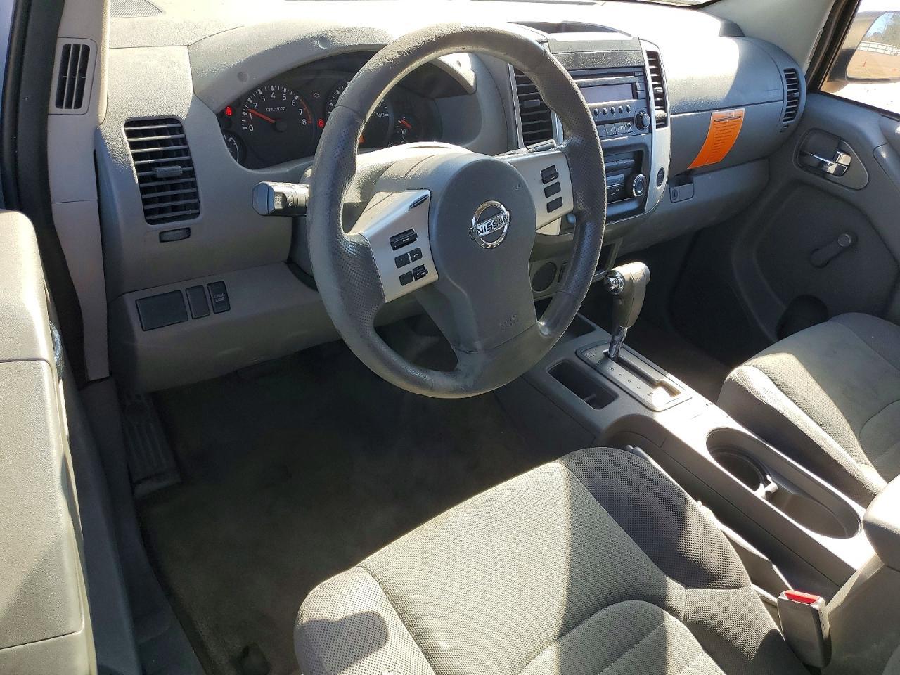 2015 NISSAN Frontier