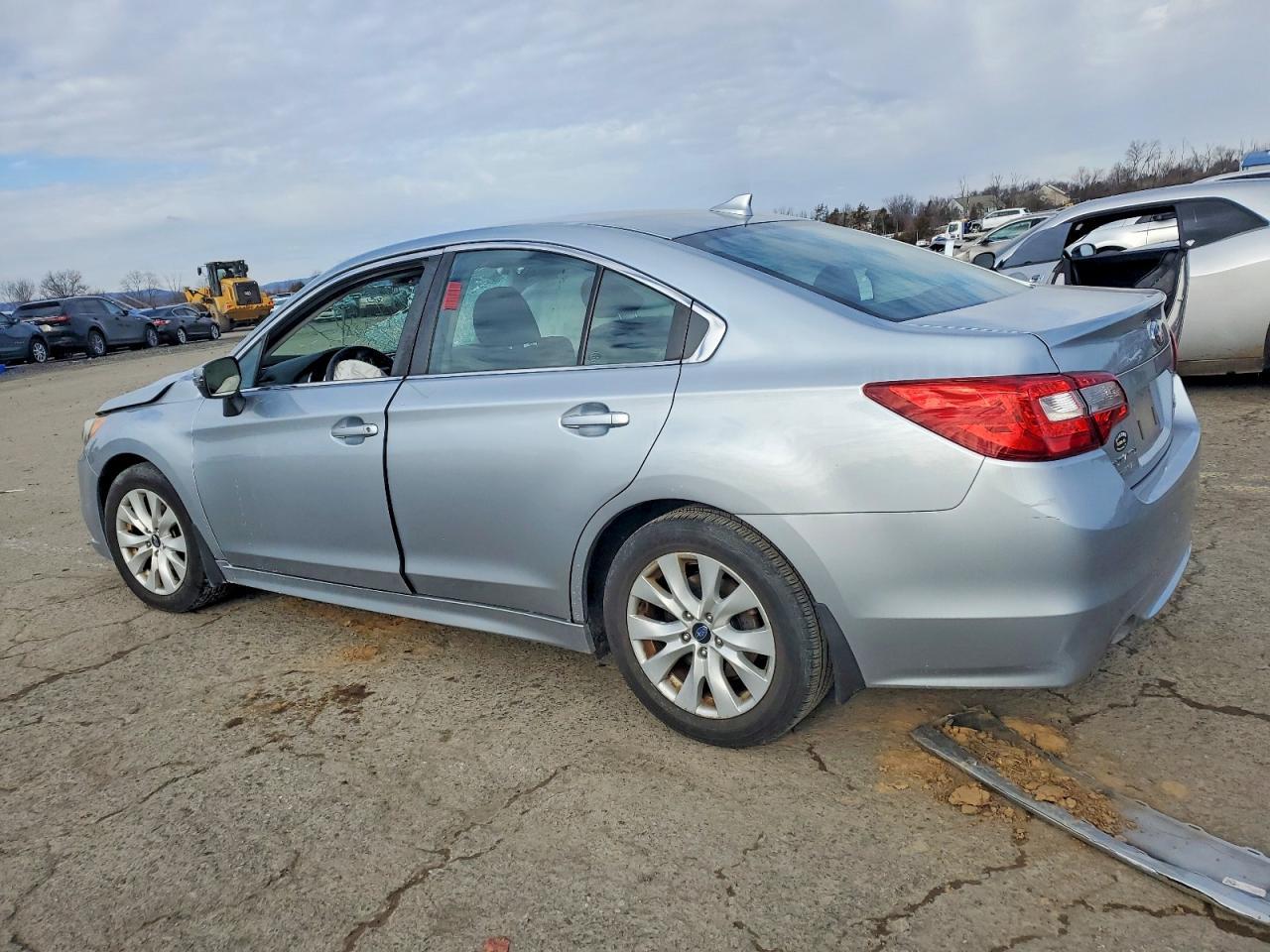 2017 SUBARU Legacy