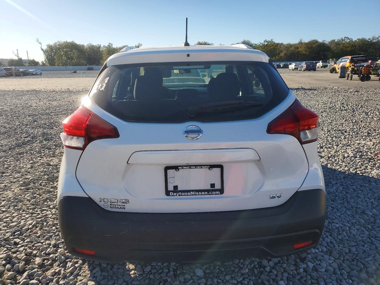 2019 NISSAN KICKS