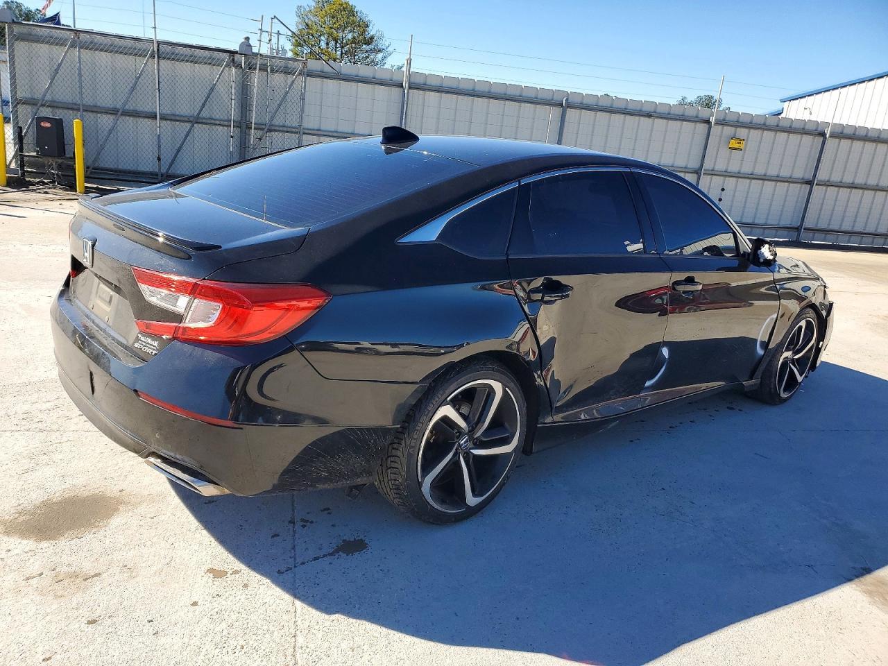2018 HONDA ACCORD