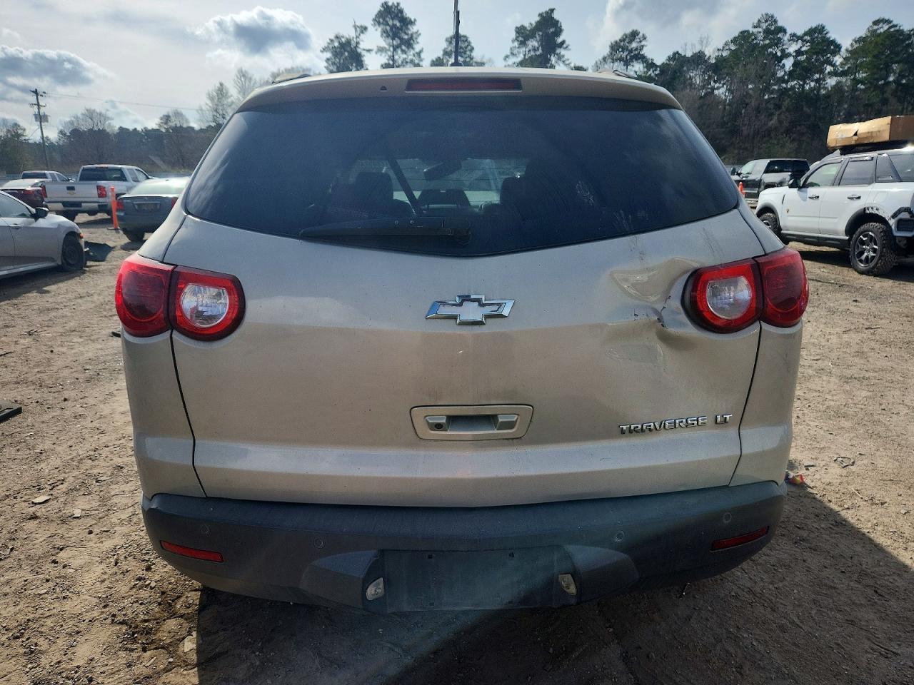 2011 CHEVROLET TRAVERSE