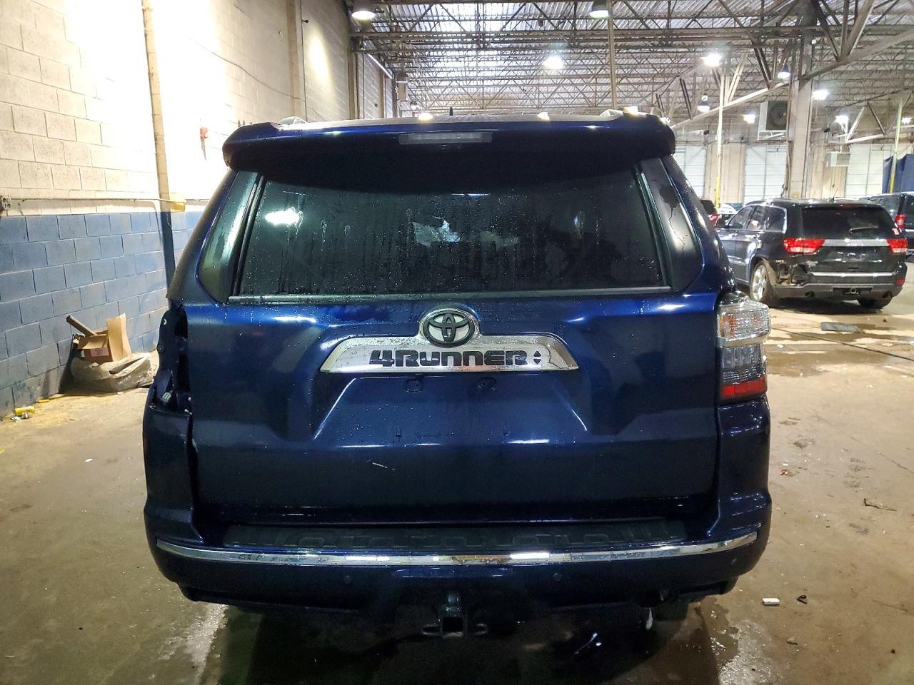 2017 TOYOTA 4Runner