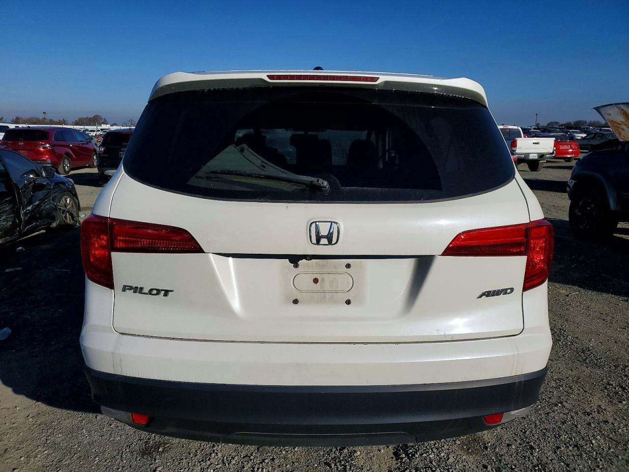 2017 HONDA PILOT