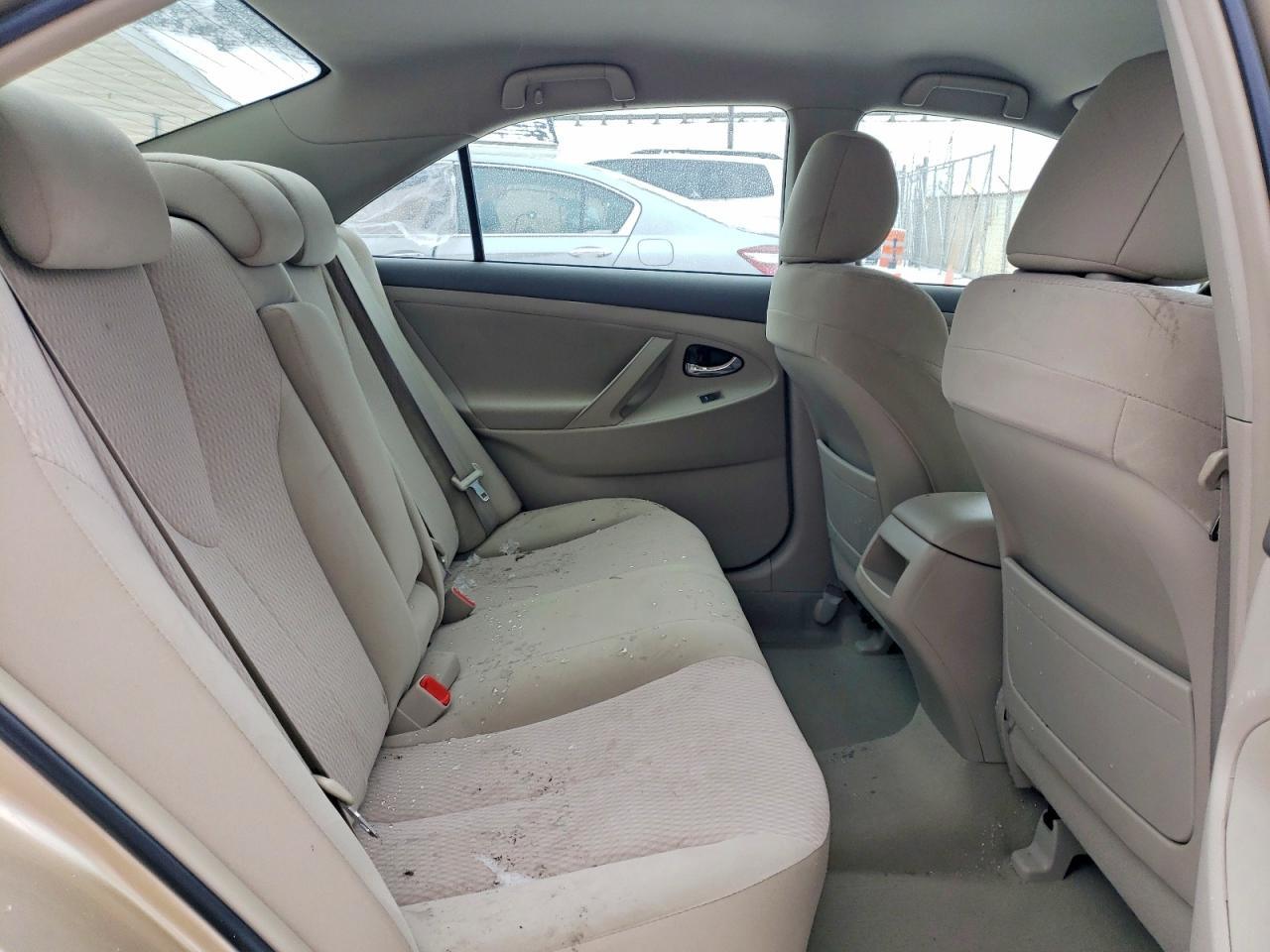 2011 TOYOTA CAMRY