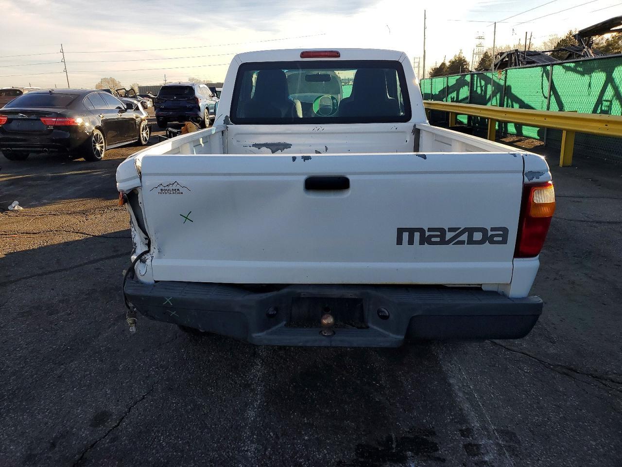 2004 MAZDA B2300
