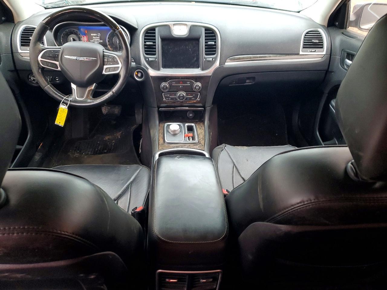 2018 CHRYSLER 300