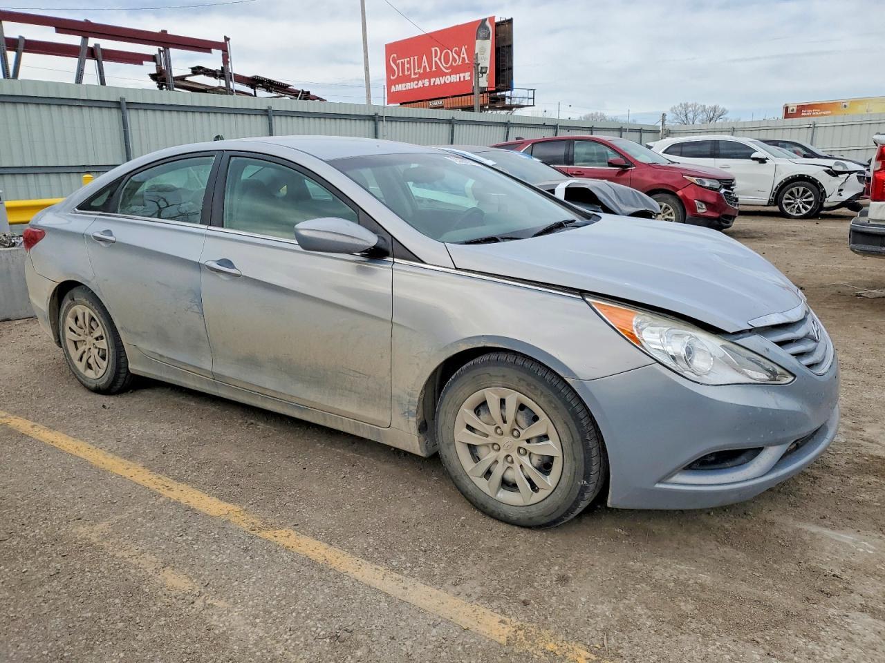 2012 HYUNDAI SONATA