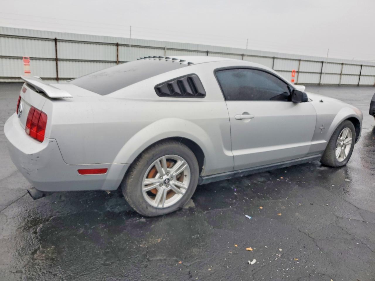 2006 FORD MUSTANG