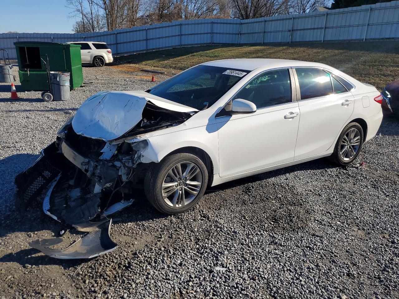 2017 TOYOTA CAMRY
