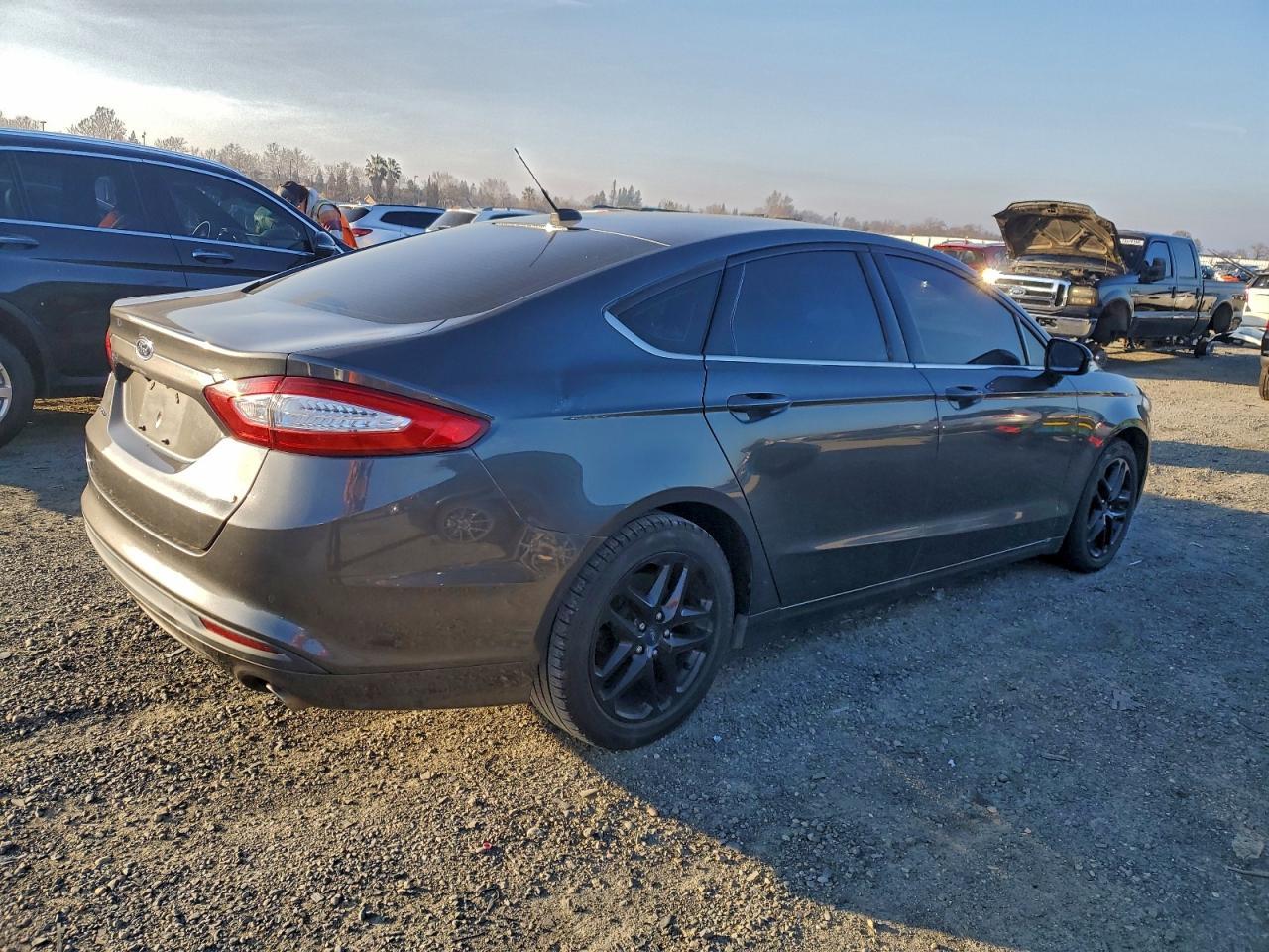 2016 FORD FUSION