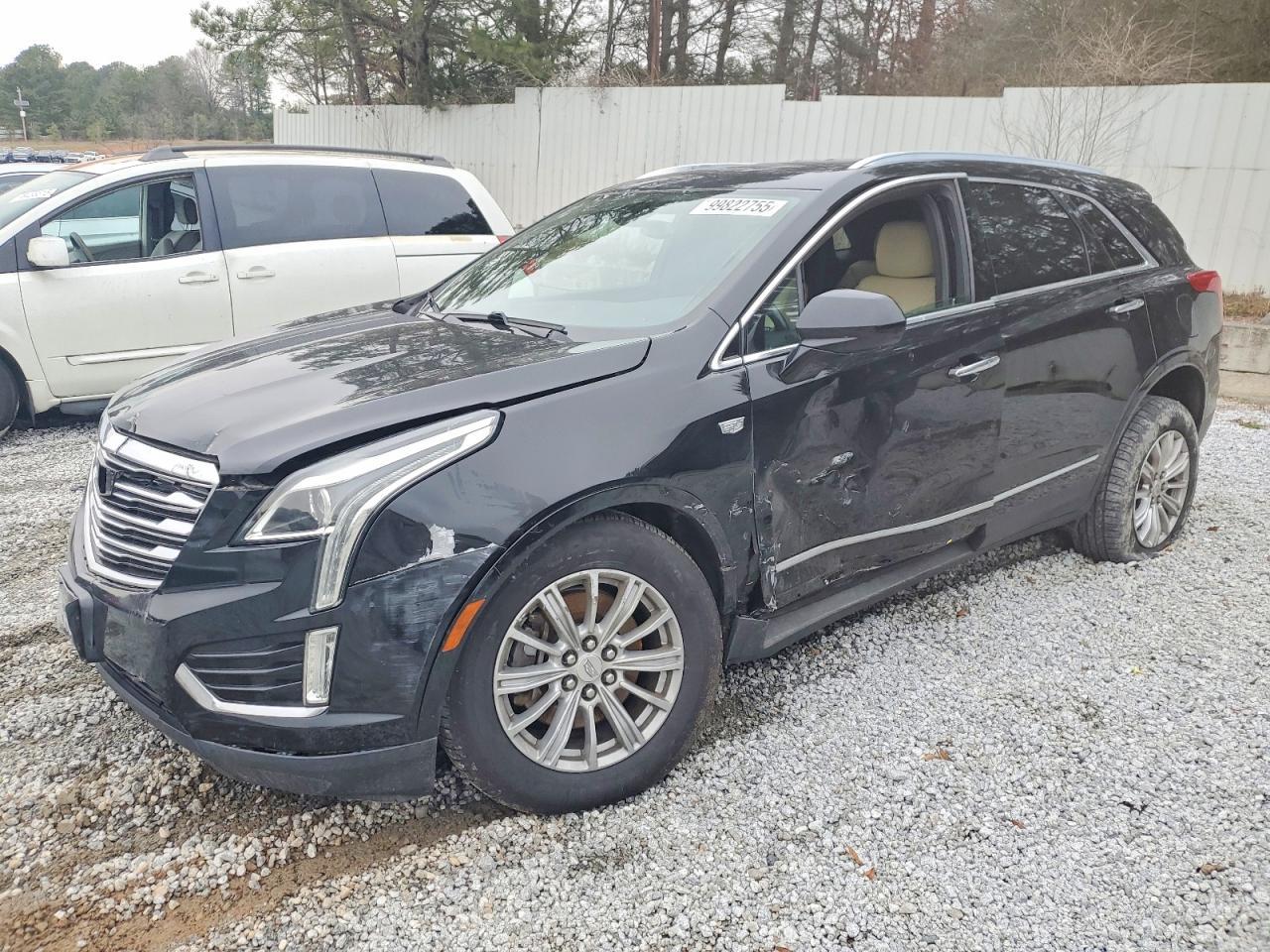 2017 CADILLAC XT5