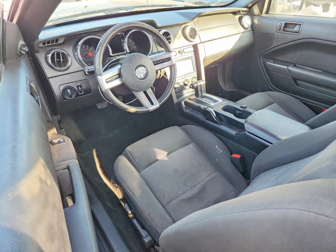 2006 FORD MUSTANG