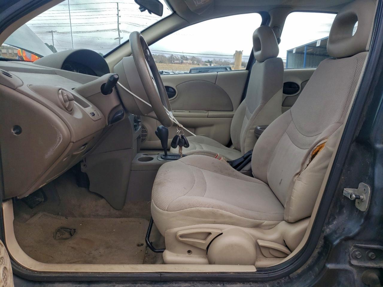 2004 SATURN Ion