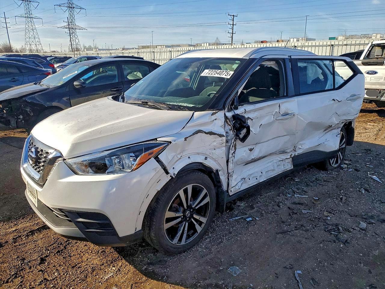 2019 NISSAN KICKS