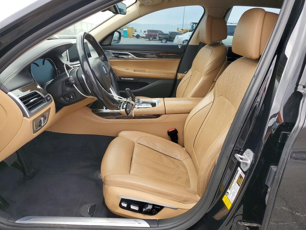 2016 BMW 7 series