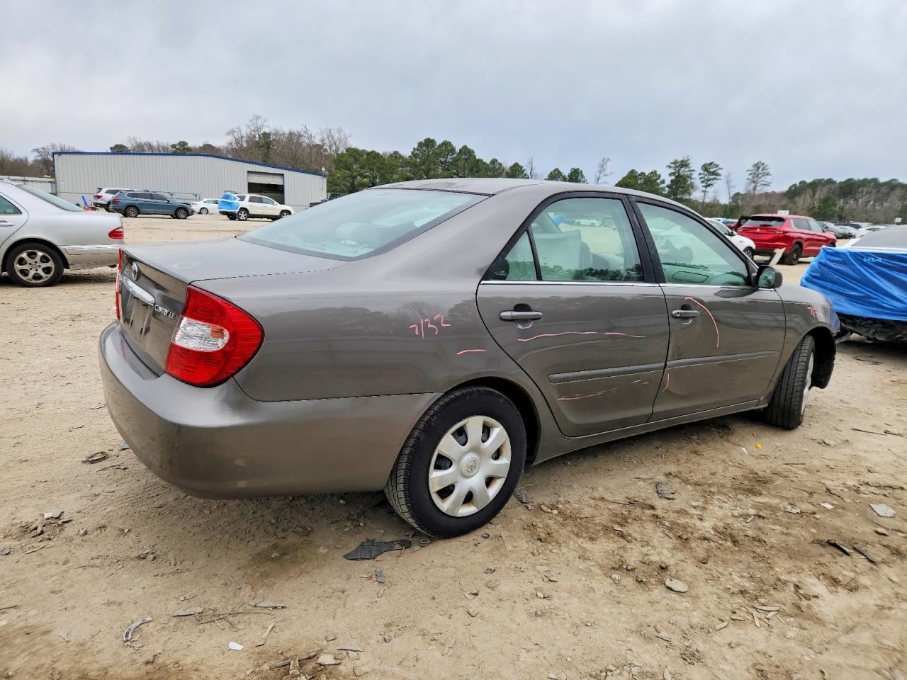 2004 TOYOTA CAMRY