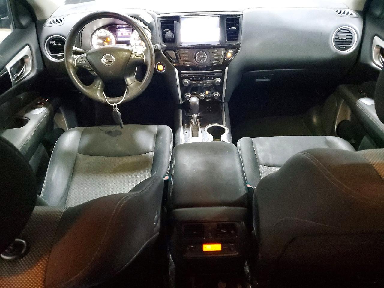 2017 NISSAN PATHFINDER