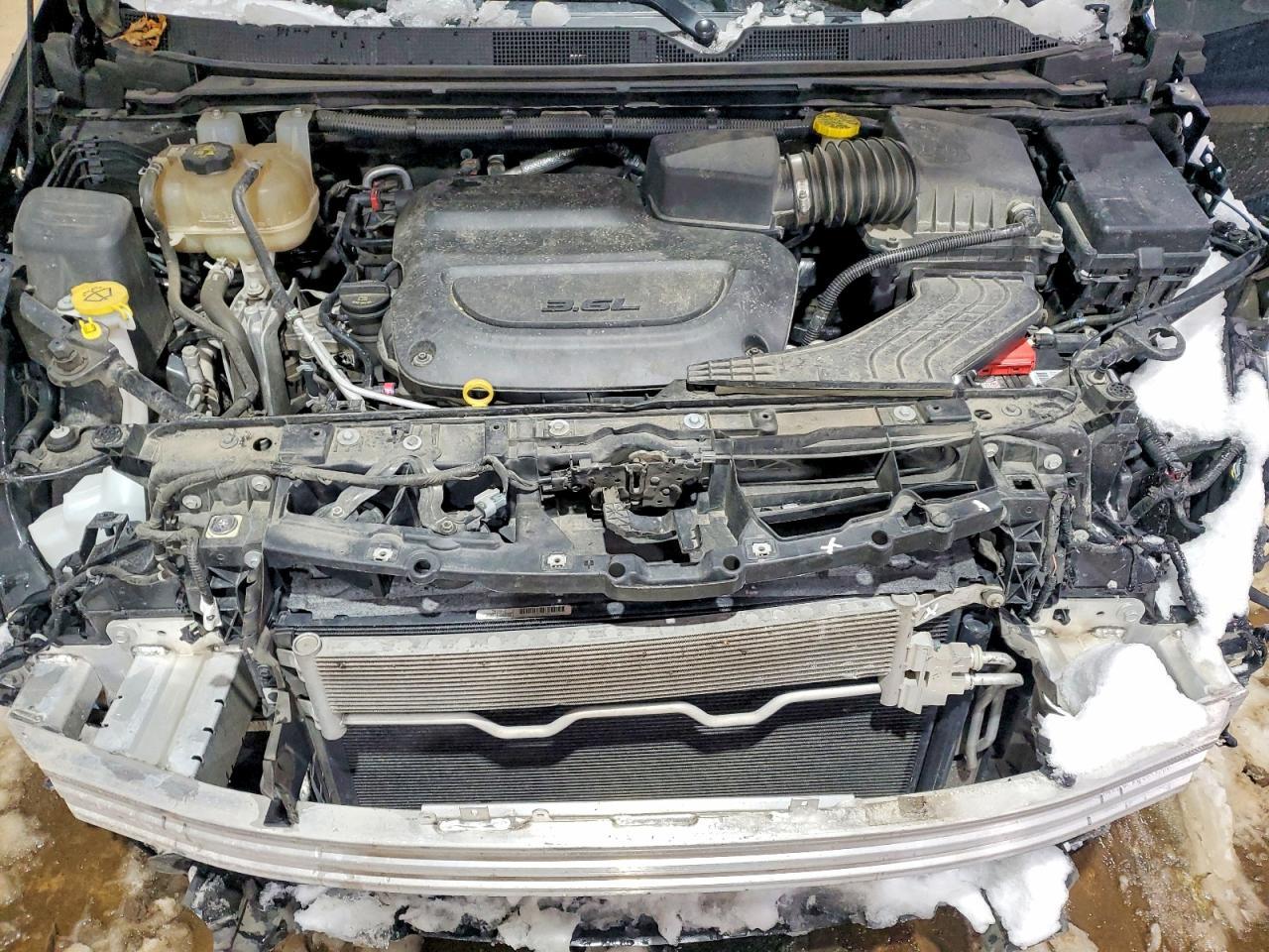 2020 CHRYSLER Voyager