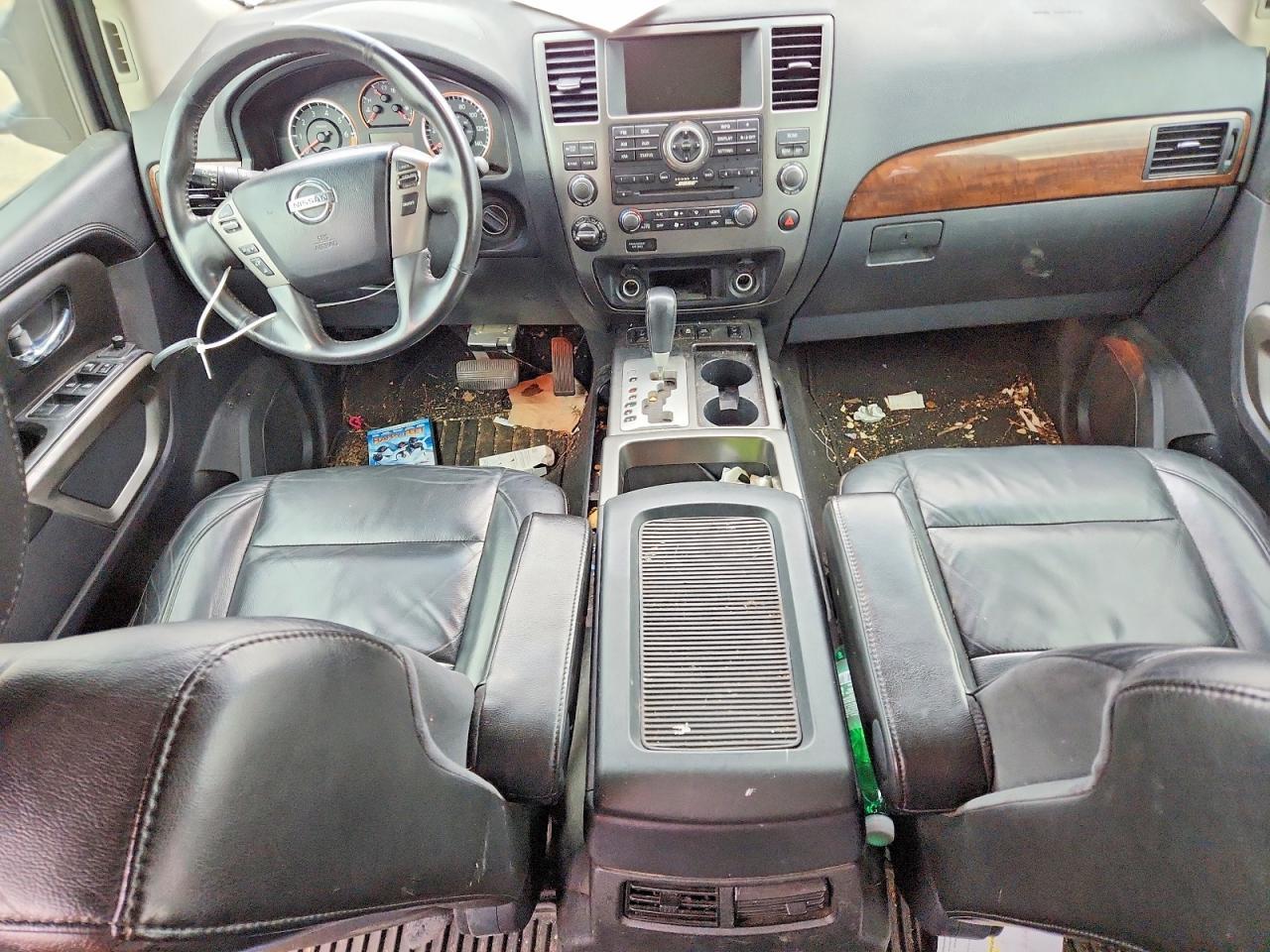 2015 NISSAN Armada