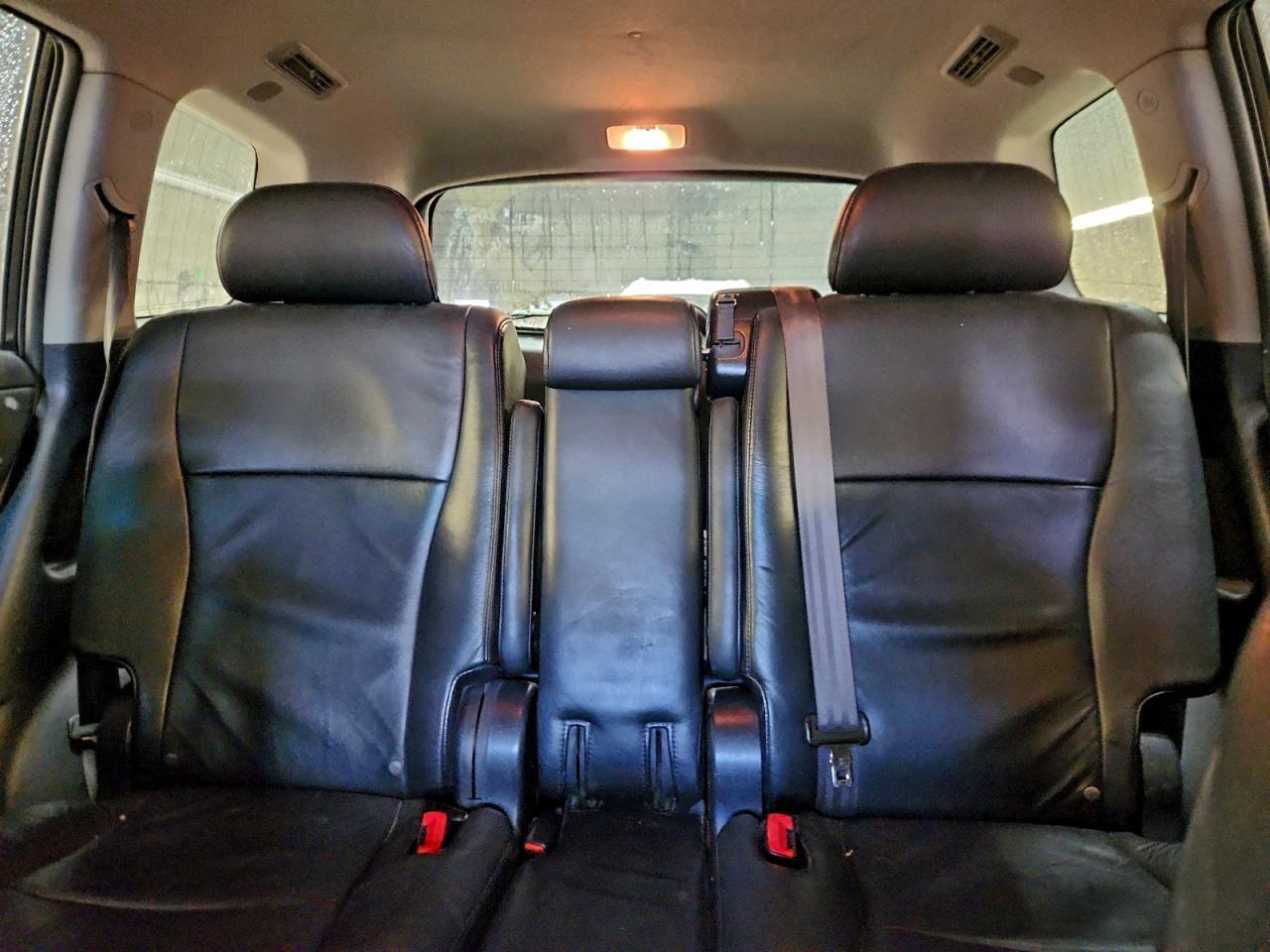 2010 TOYOTA HIGHLANDER