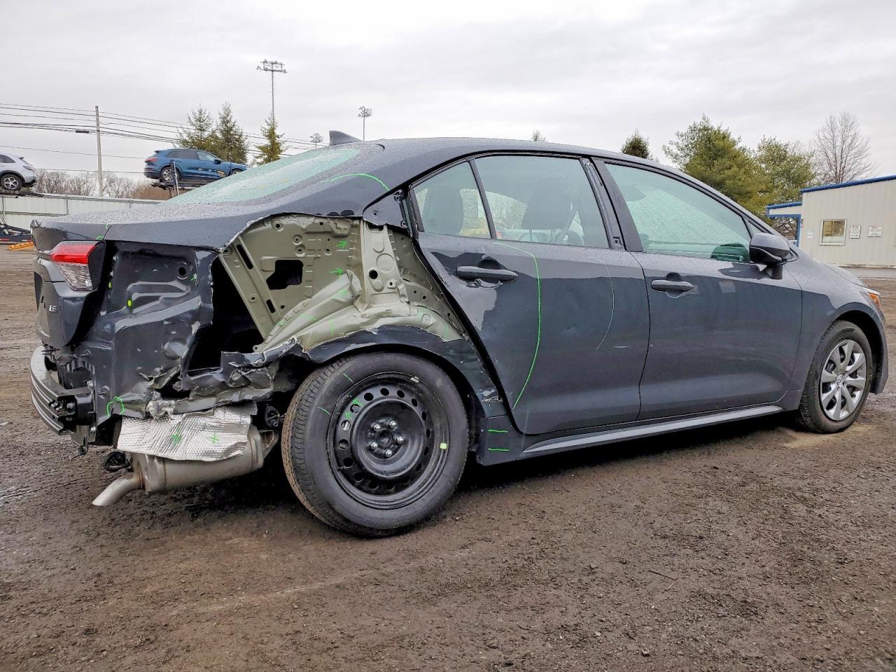 2025 TOYOTA COROLLA