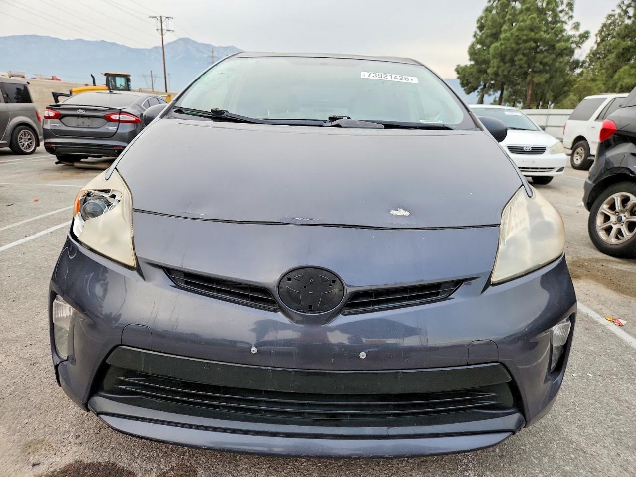 2013 TOYOTA PRIUS