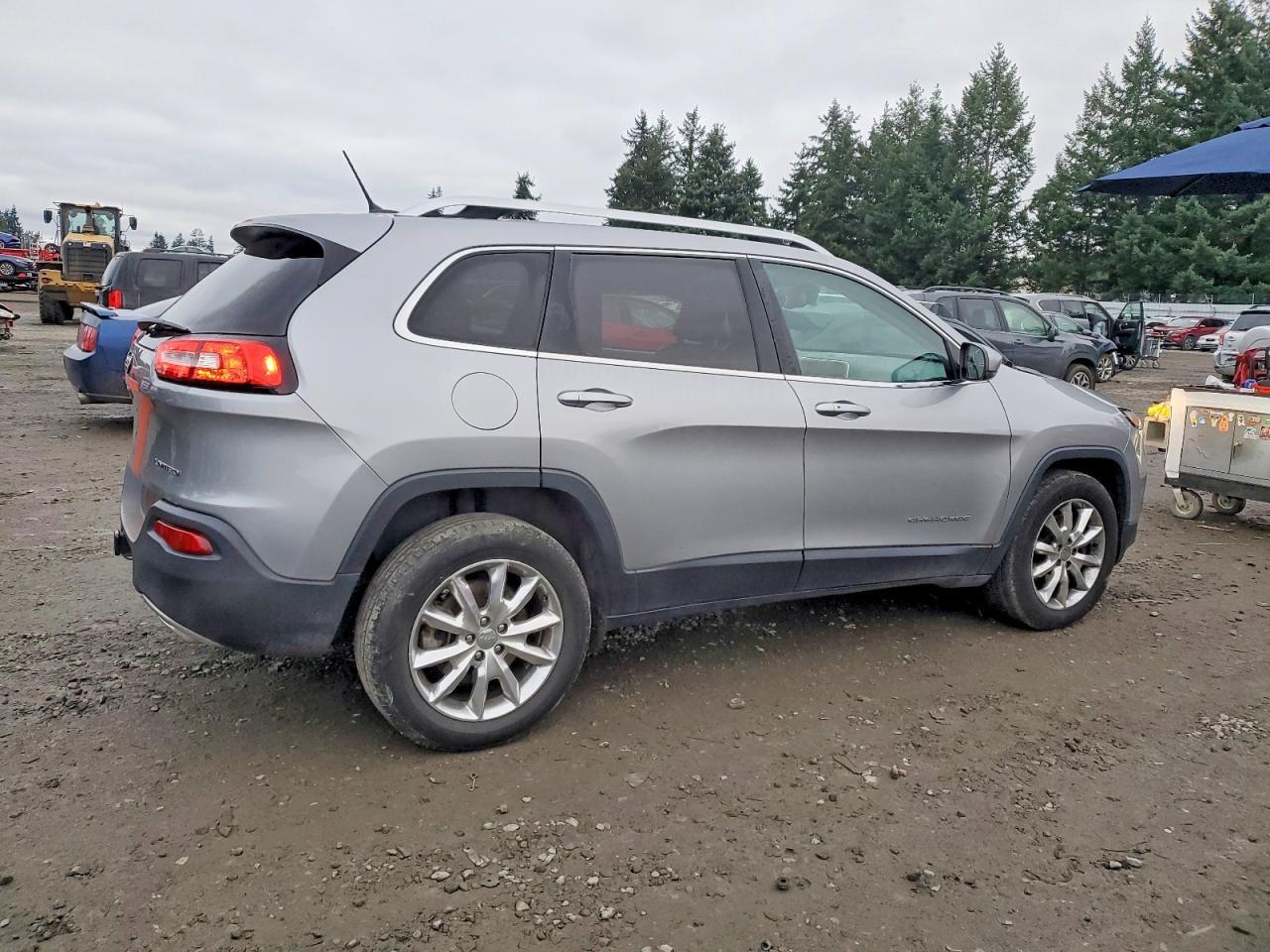 2015 JEEP CHEROKEE