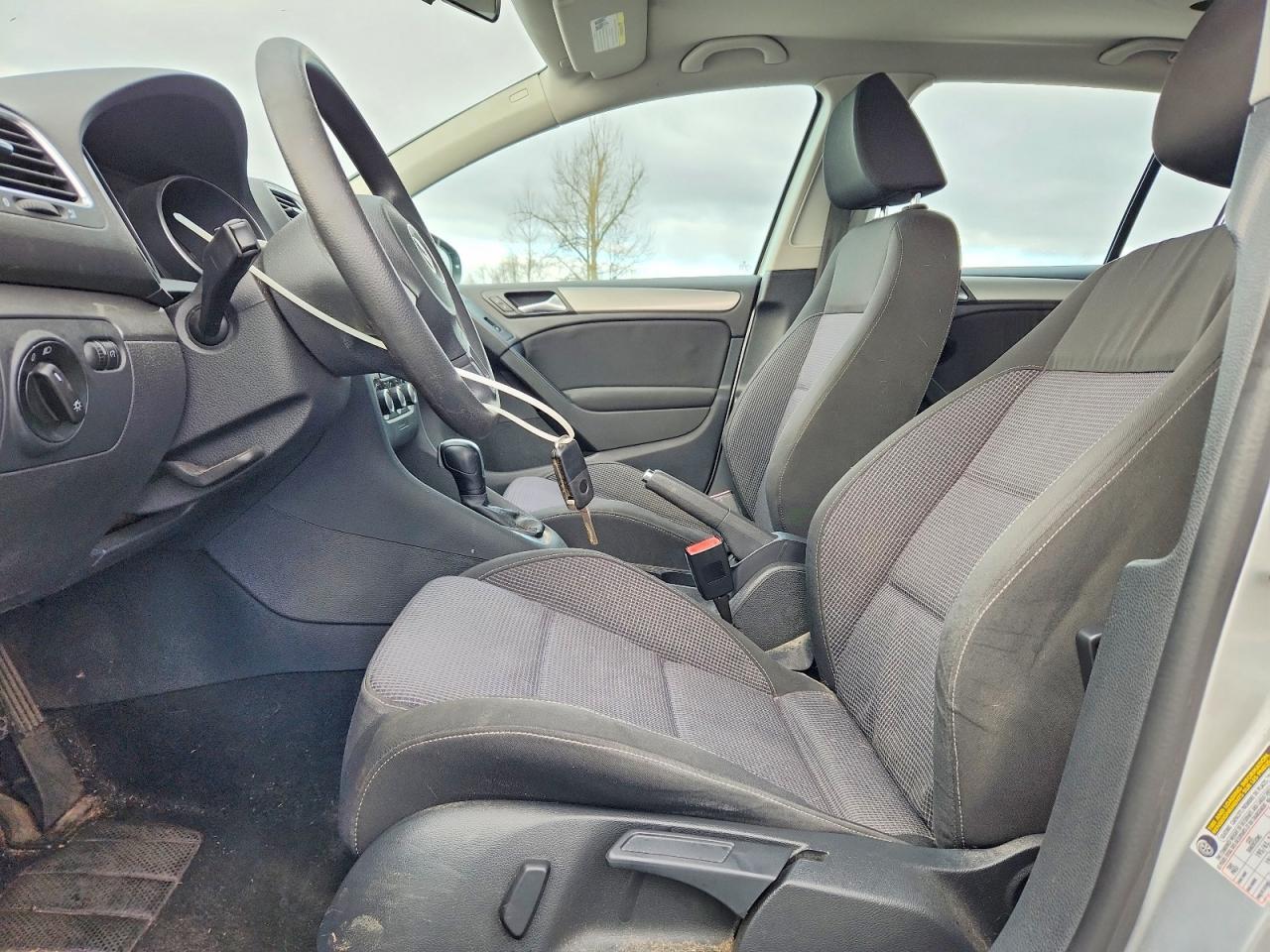 2012 VOLKSWAGEN GOLF