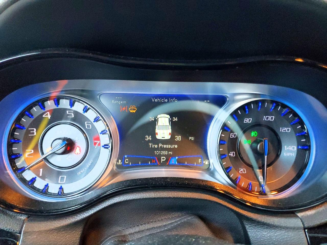2019 CHRYSLER 300