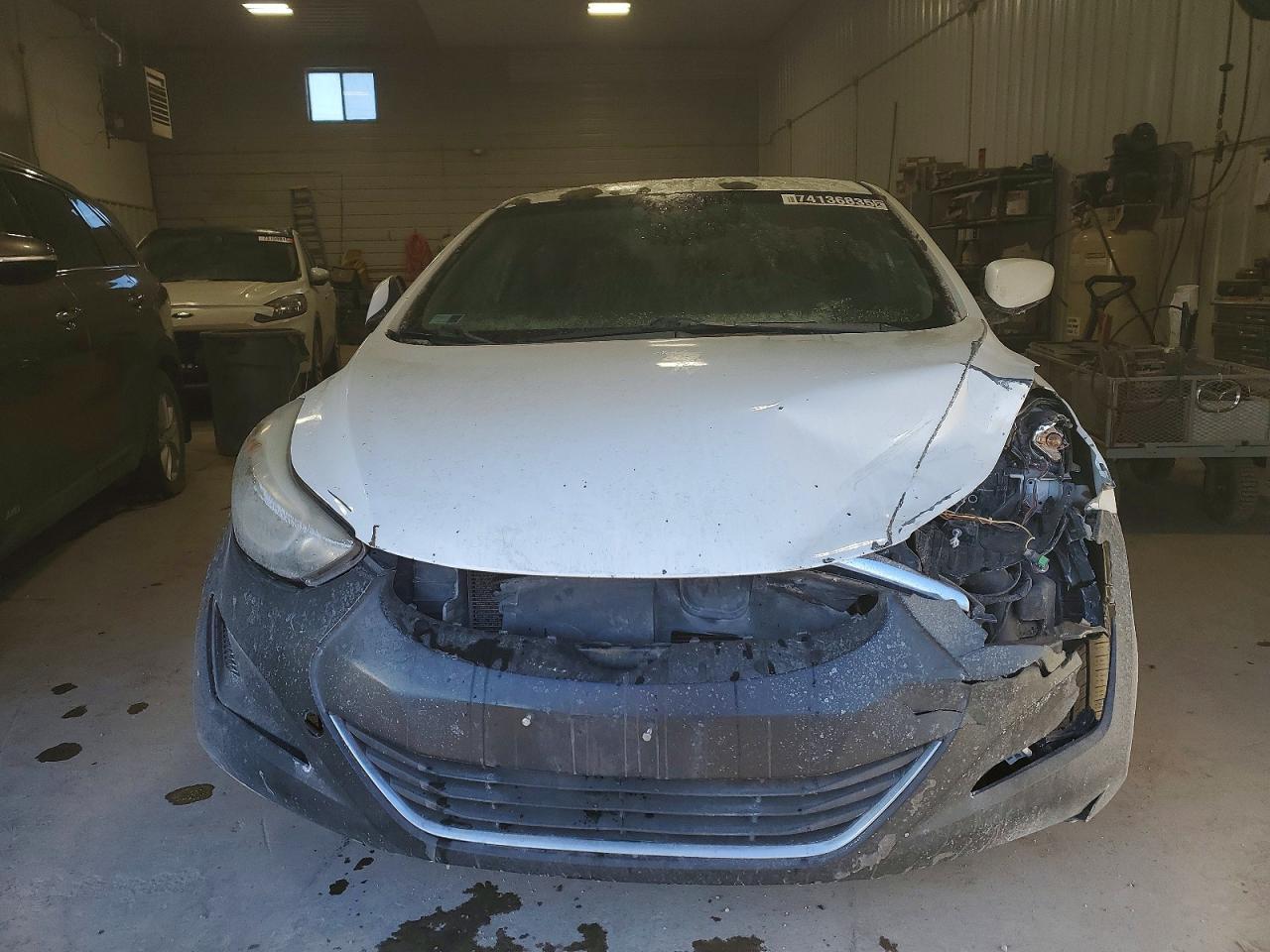 2016 HYUNDAI ELANTRA