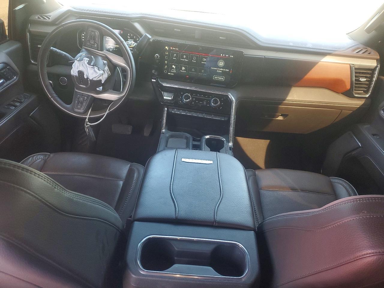 2024 GMC Sierra