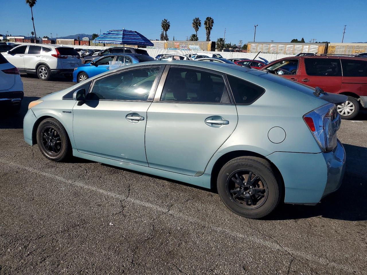 2013 TOYOTA PRIUS