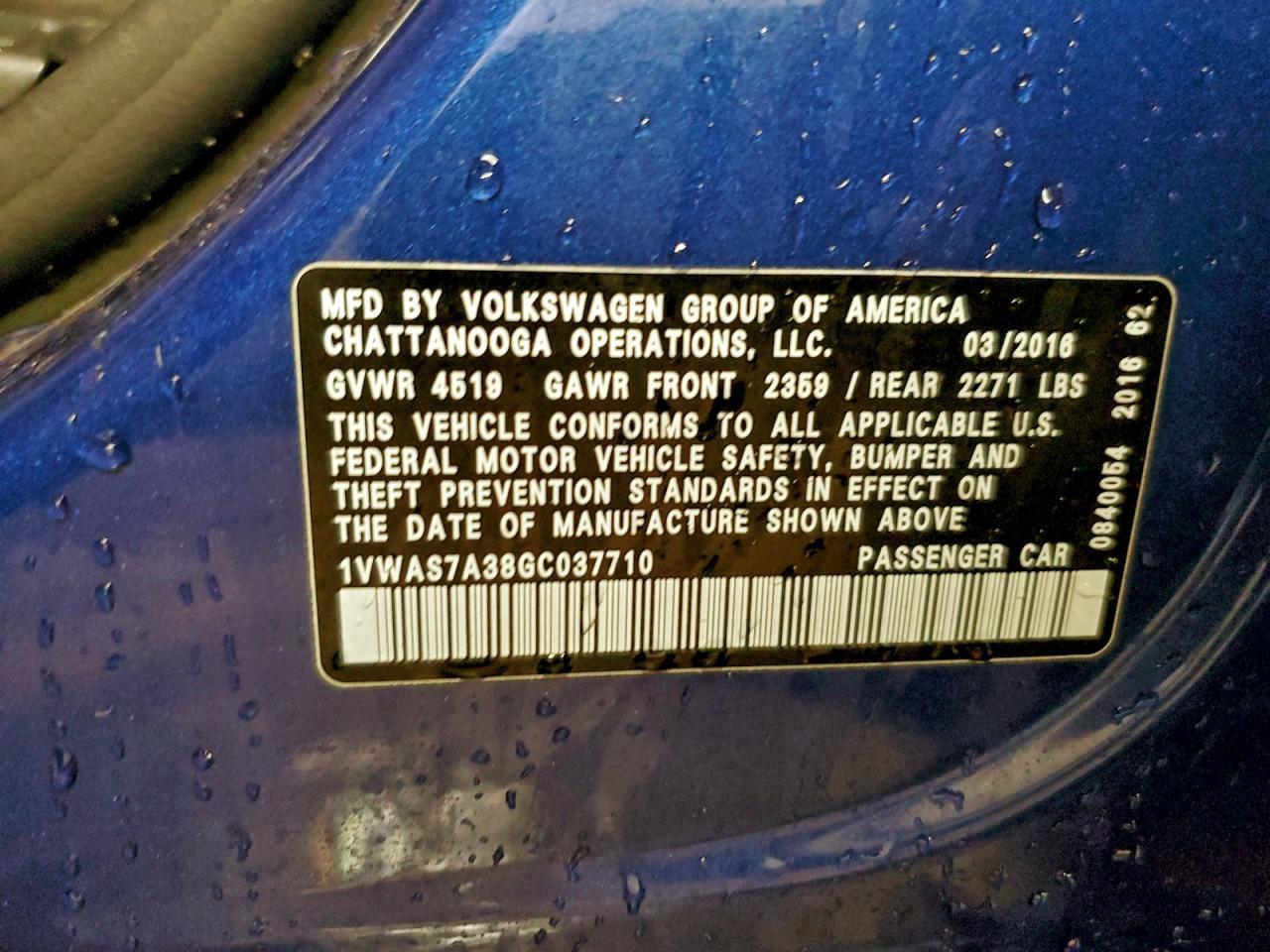 2016 VOLKSWAGEN Passat