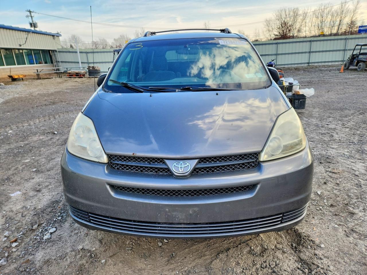 2005 TOYOTA SIENNA