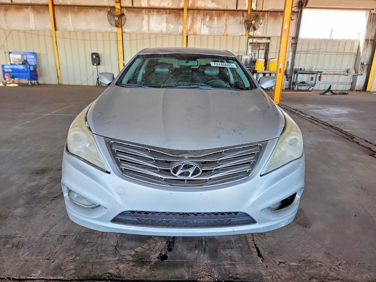 2013 HYUNDAI Azera