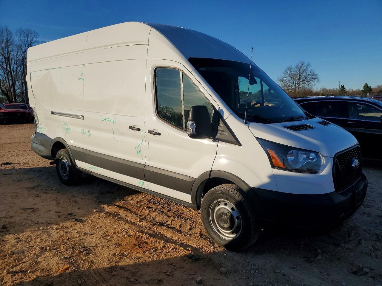 2024 FORD Transit