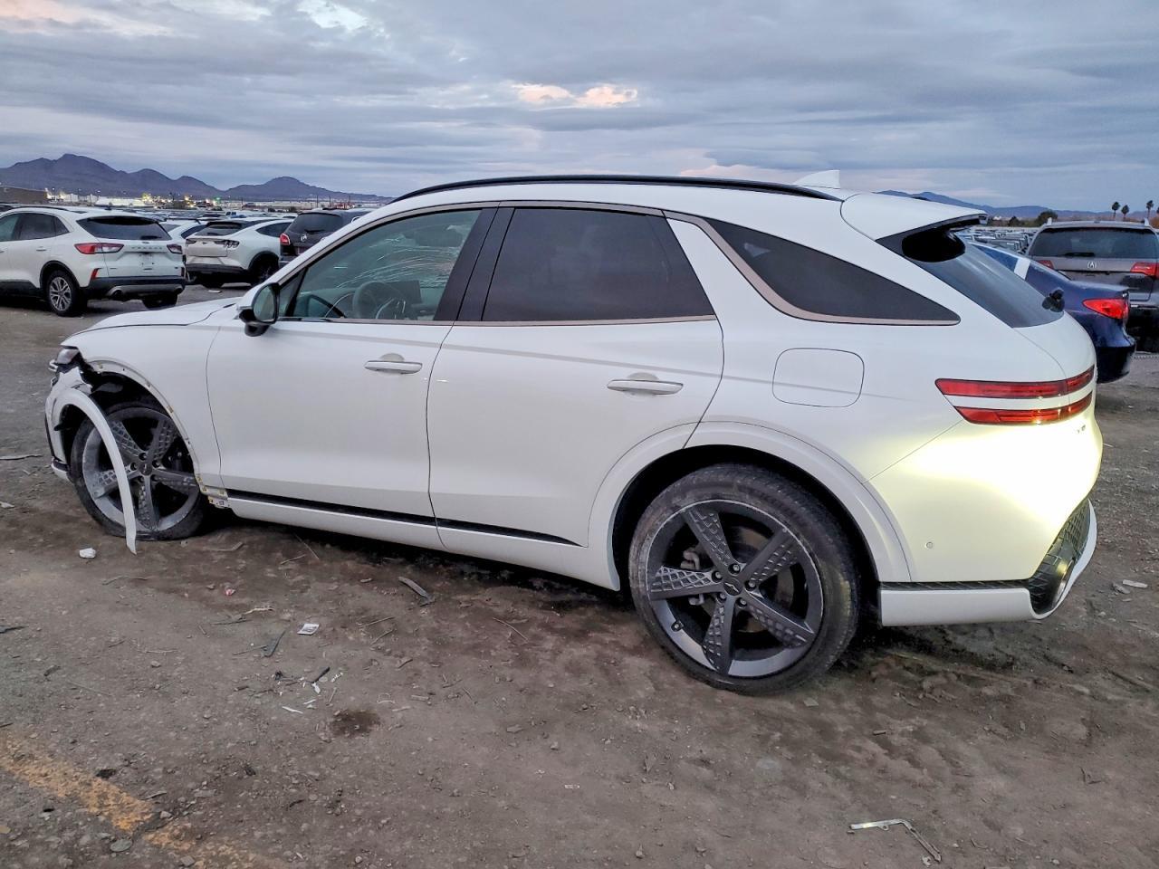 2022 GENESIS GV70