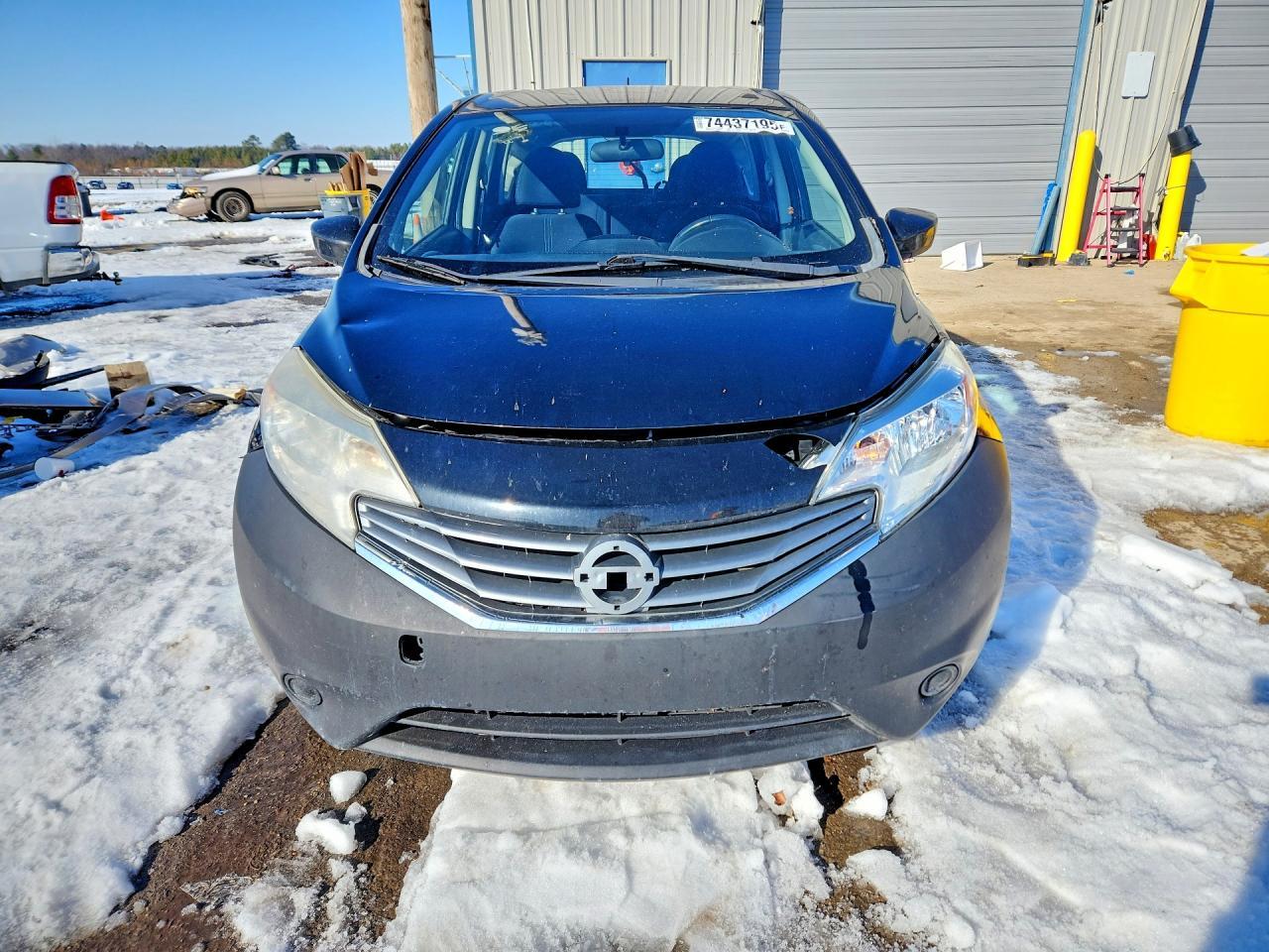 2015 NISSAN Versa Note