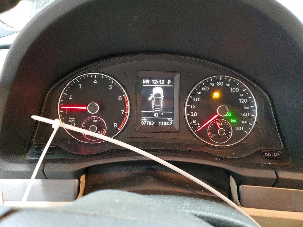 2011 VOLKSWAGEN EOS