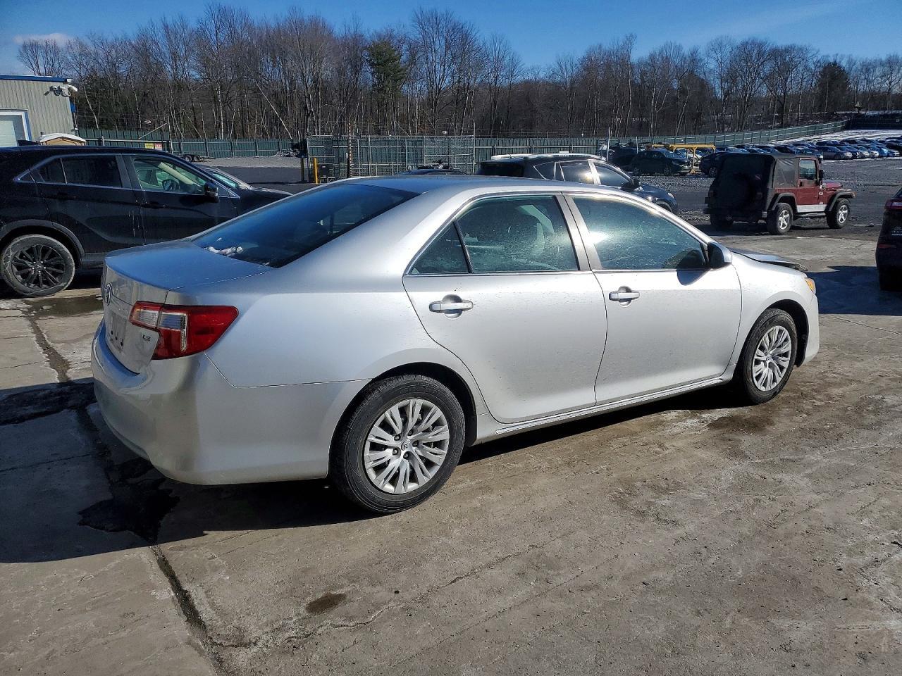 2012 TOYOTA CAMRY