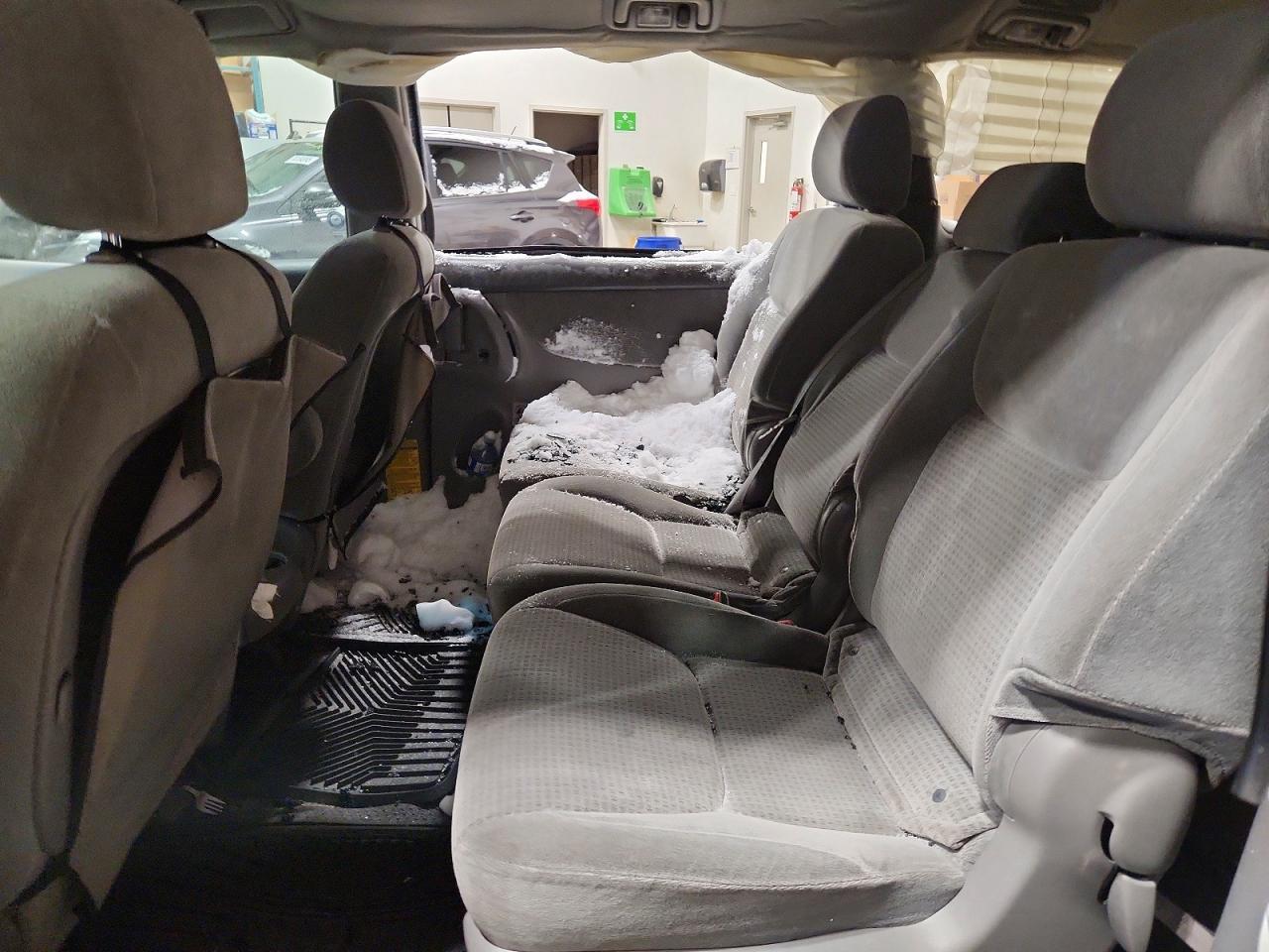 2006 TOYOTA SIENNA